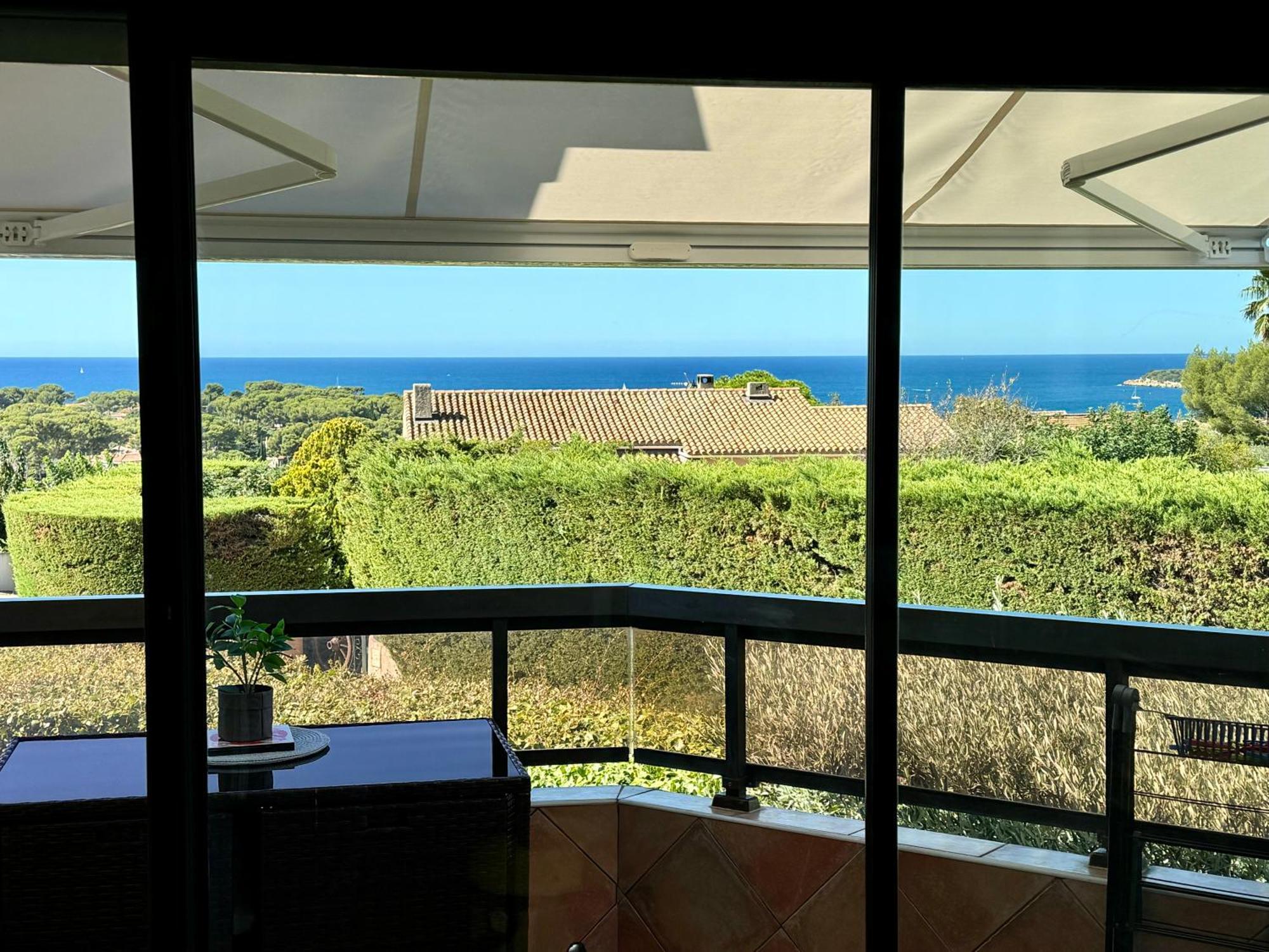 Appartement Sanary Vue Mer Au Calme Exteriér fotografie